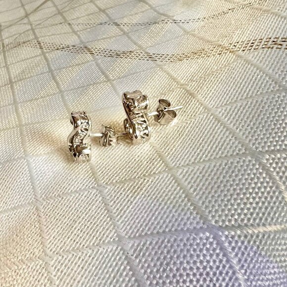 Kay Jewelers Jane Seymour Open Heart Earrings, 925 Sterling Silver Earrings - Picture 2 of 13